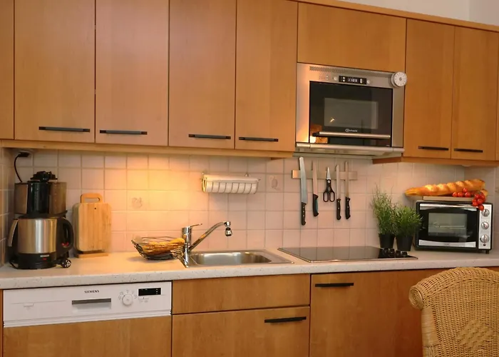 Oewern Diek, App 26 *